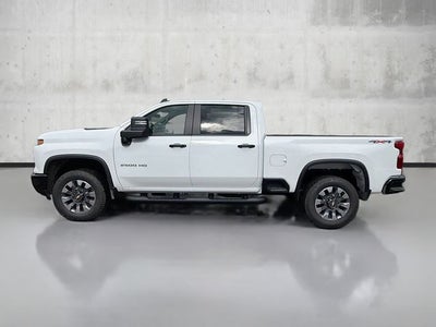 2026 Chevrolet Silverado 2500HD Custom