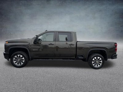 2022 Chevrolet Silverado 2500HD Custom 4WD