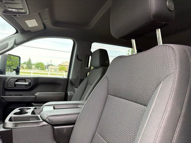 2022 Chevrolet Silverado 2500HD Custom 4WD