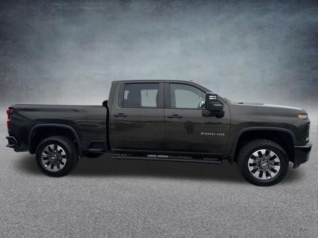 2022 Chevrolet Silverado 2500HD Custom 4WD