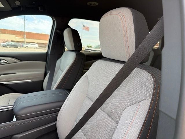 2026 Chevrolet Traverse LT - Photo 13