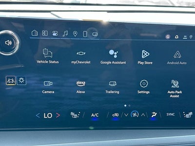 2025 Chevrolet Traverse LT 2LT