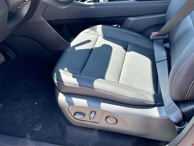 2025 Chevrolet Traverse LT 2LT