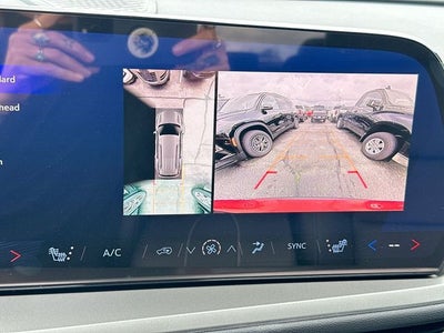 2025 Chevrolet Traverse LT 2LT