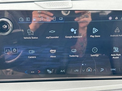 2025 Chevrolet Traverse LT 2LT