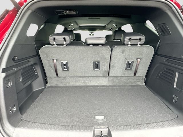 2025 Chevrolet Traverse LT 2LT