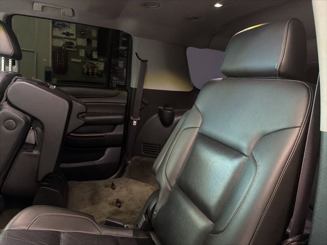 2015 Chevrolet Suburban LT 4X4 W/ NAVIGATION