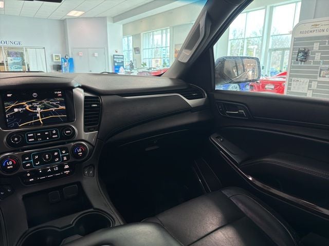 2015 Chevrolet Suburban LT 4X4 W/ NAVIGATION