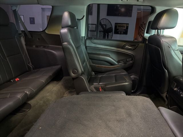 2015 Chevrolet Suburban LT 4X4 W/ NAVIGATION