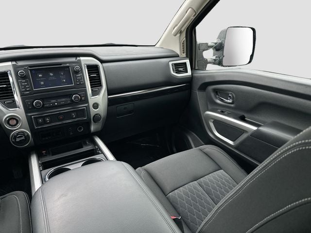 2017 Nissan Titan SV 4WD