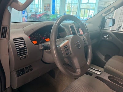 2016 Nissan Frontier SV