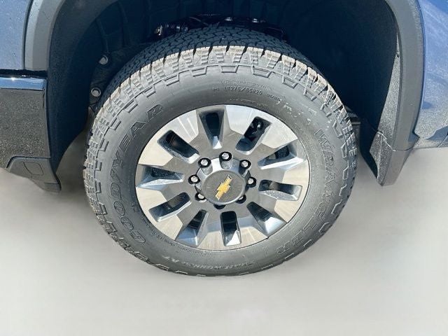 2026 Chevrolet Silverado 2500HD Custom