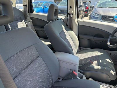 2007 Chrysler PT Cruiser Base