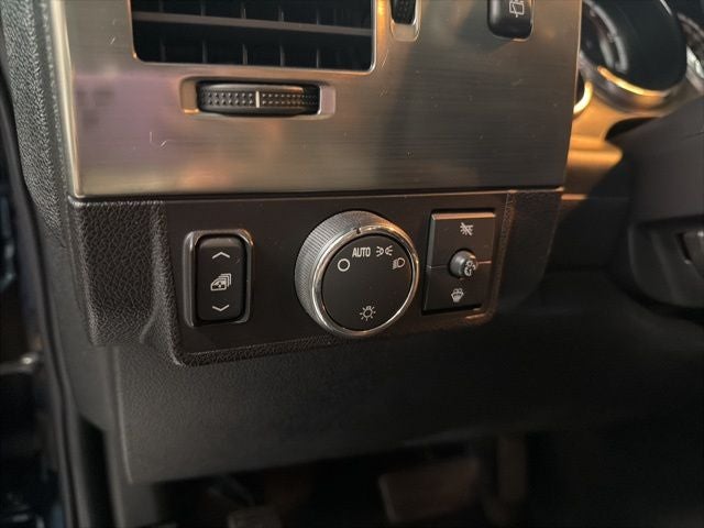 2008 Hummer H2 Base W/ SUNROOF