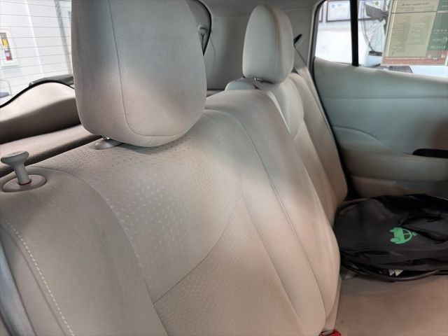 2012 Nissan Leaf SL