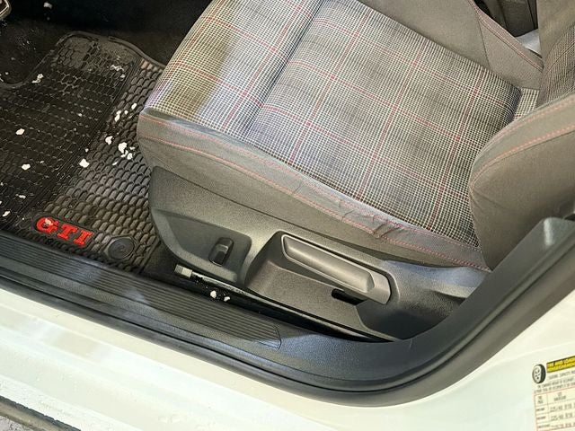 2022 Volkswagen Golf GTI 2.0T S