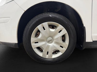 2010 Nissan Versa 1.8 S