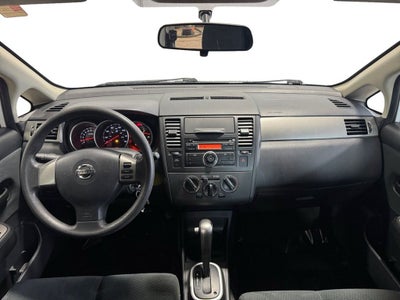 2010 Nissan Versa 1.8 S