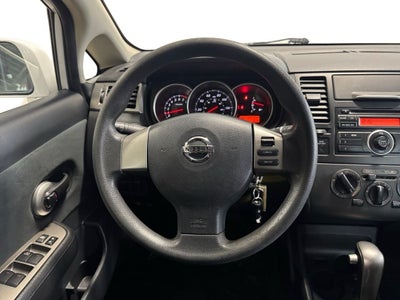 2010 Nissan Versa 1.8 S