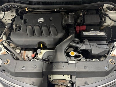 2010 Nissan Versa 1.8 S