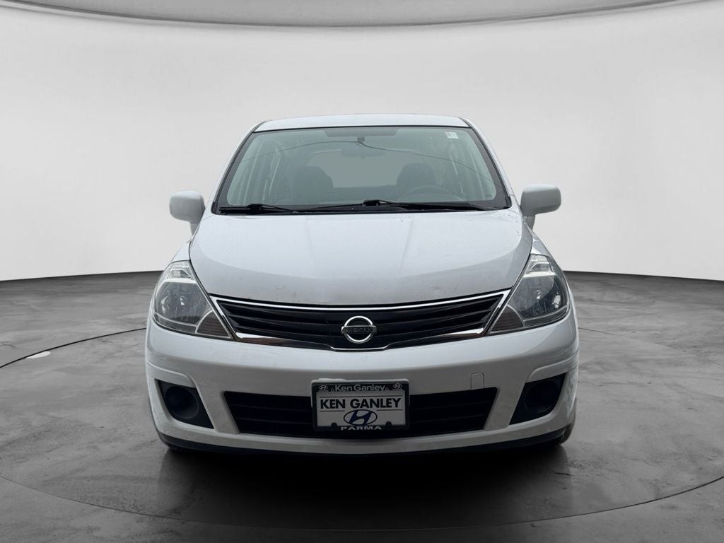 2010 Nissan Versa 1.8 S