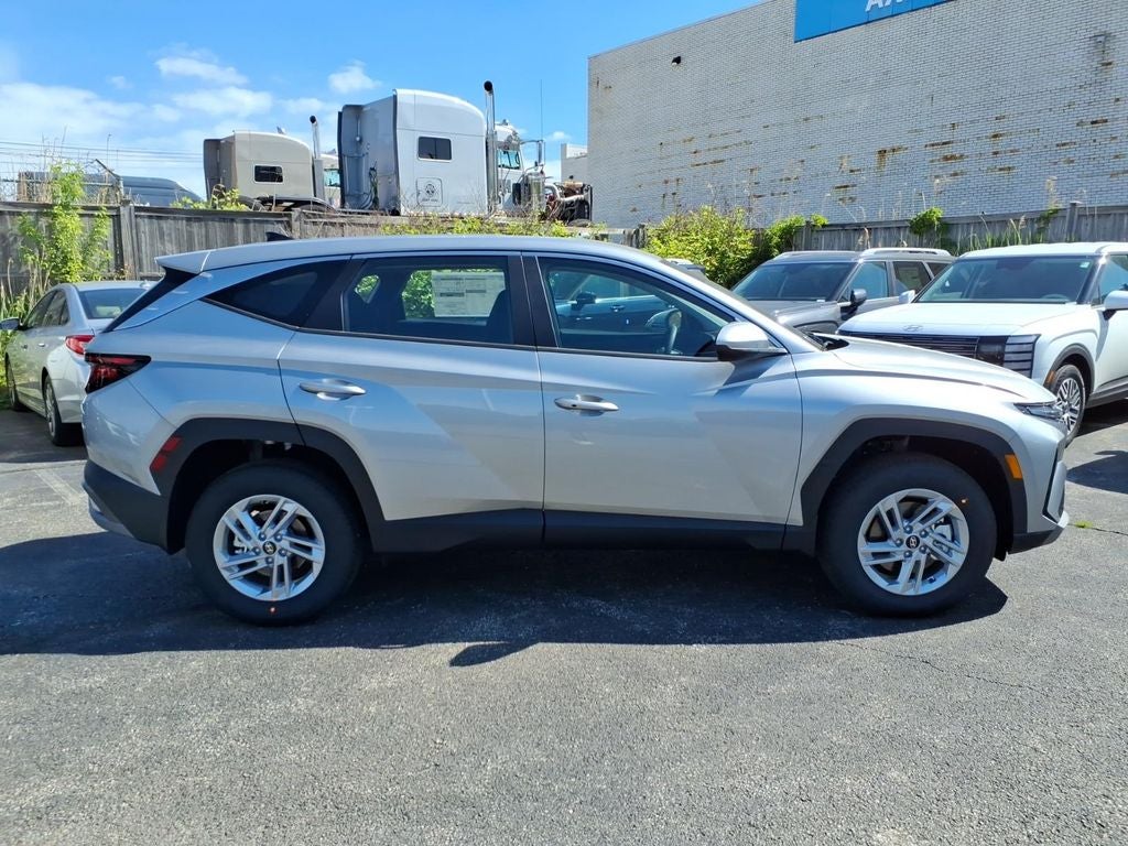 2026 Hyundai Tucson SE