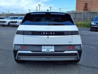 2025 Hyundai IONIQ 5 SE