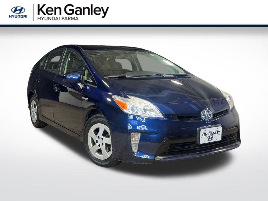 2013 Toyota Prius Three