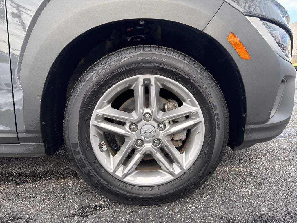 2023 Hyundai Kona SE