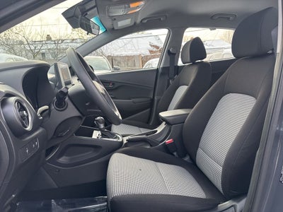 2023 Hyundai Kona SE