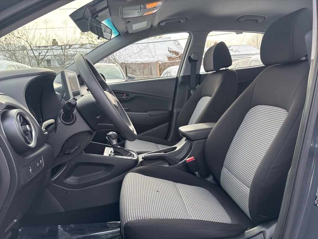 2023 Hyundai Kona SE