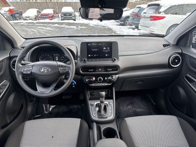 2023 Hyundai Kona SE