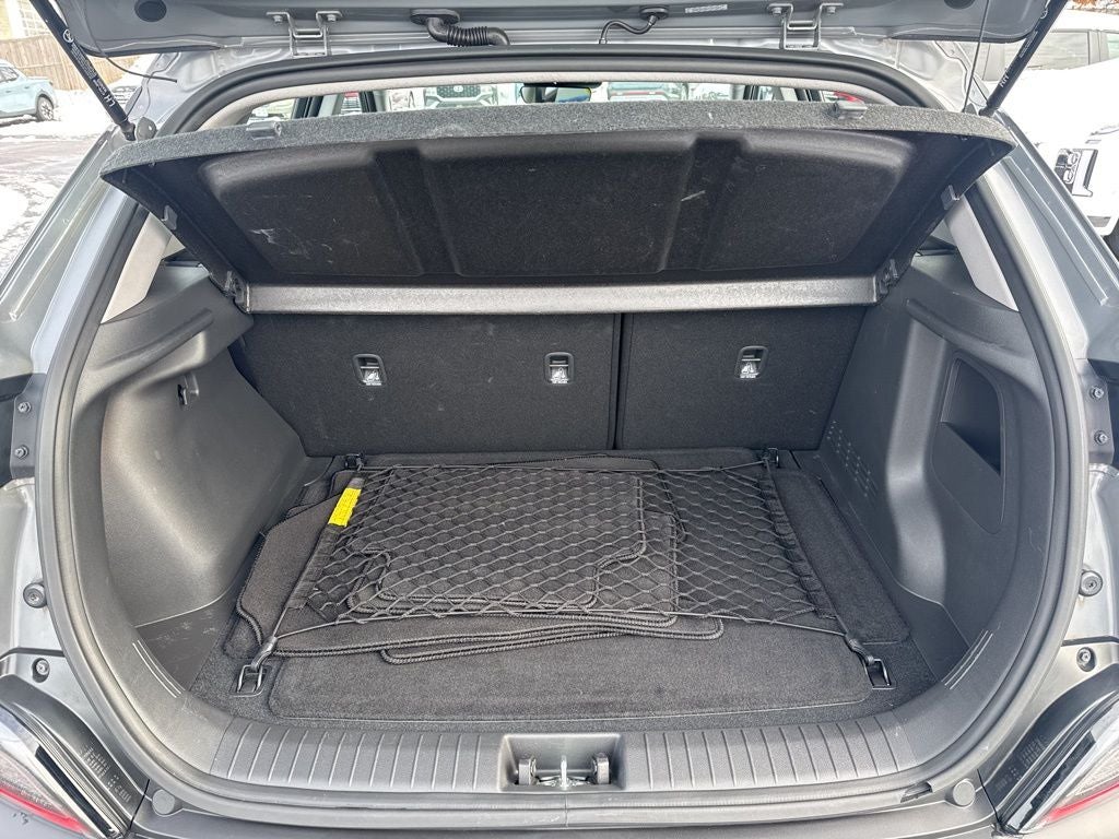 2023 Hyundai Kona SE