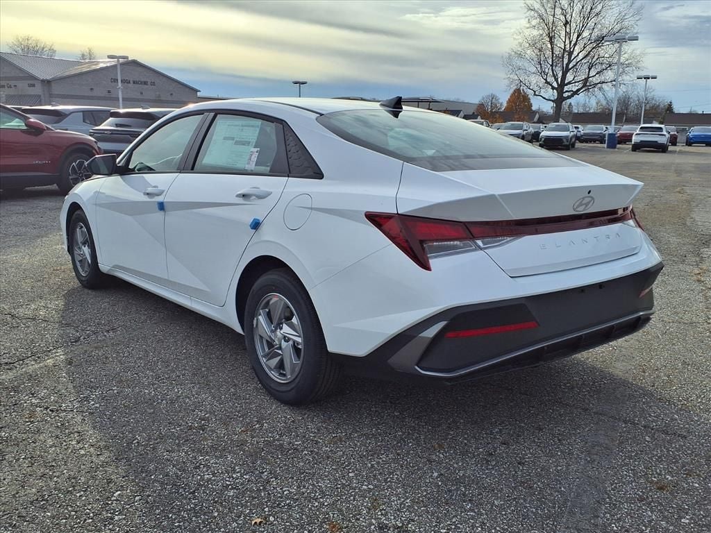 2026 Hyundai Elantra SE