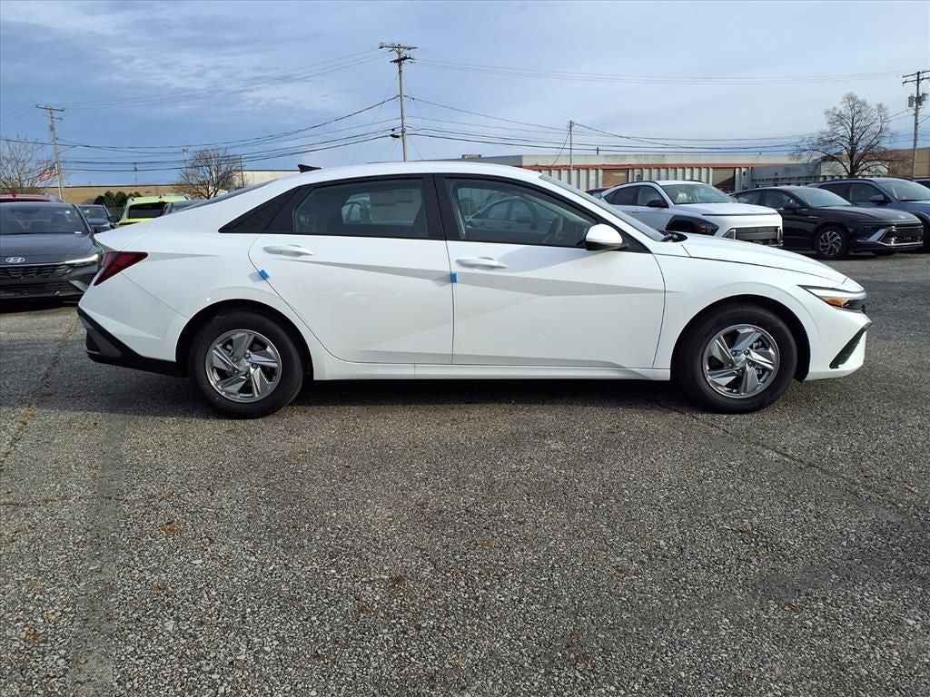 2026 Hyundai Elantra SE