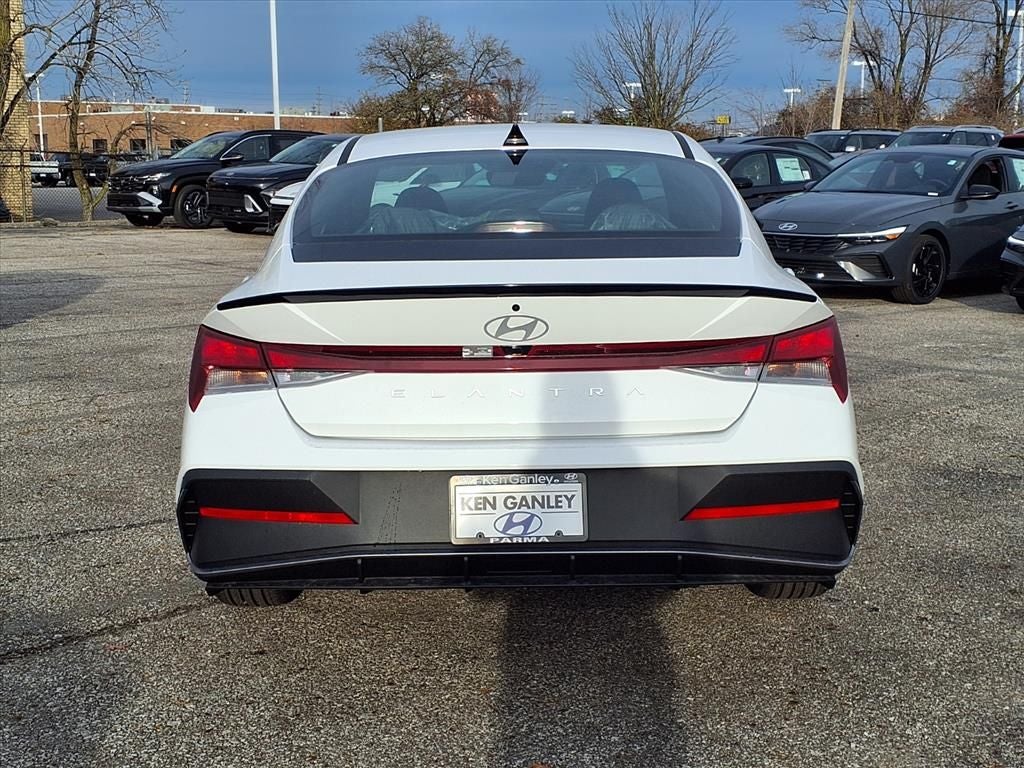 2026 Hyundai Elantra SEL Sport