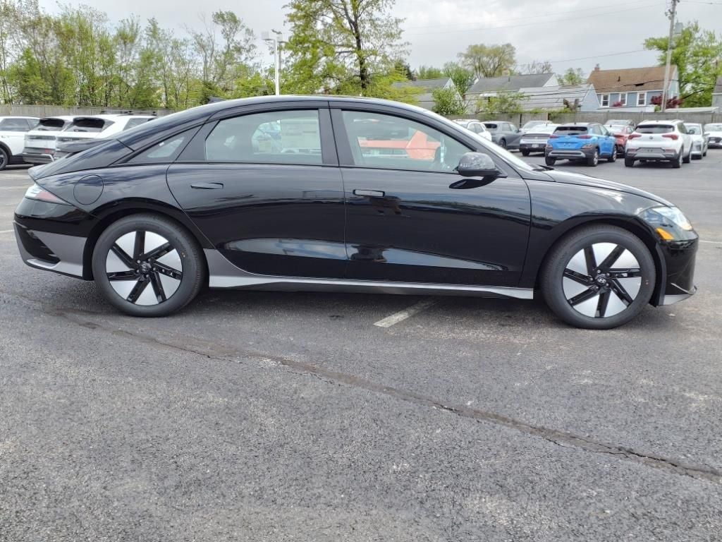 2025 Hyundai IONIQ 6 SE