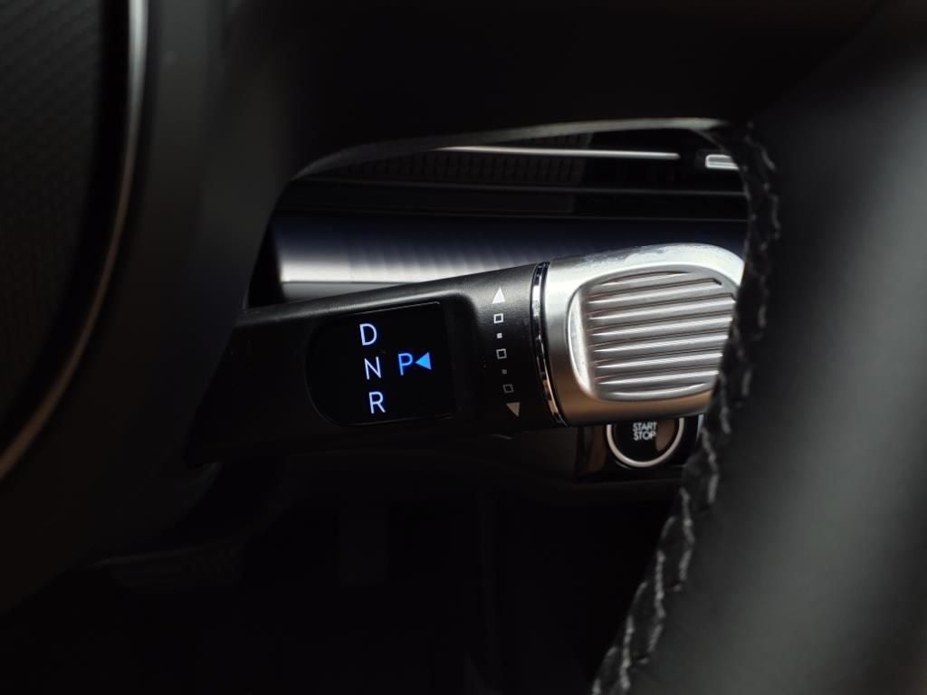 2025 Hyundai IONIQ 6 SE