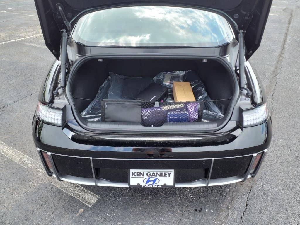 2025 Hyundai IONIQ 6 SE