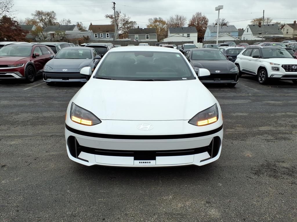 2025 Hyundai IONIQ 6 SE