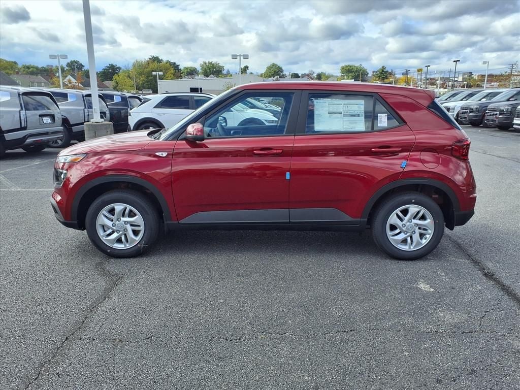 2026 Hyundai Venue SE