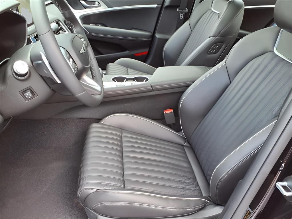 2026 Genesis G70 2.5T Prestige
