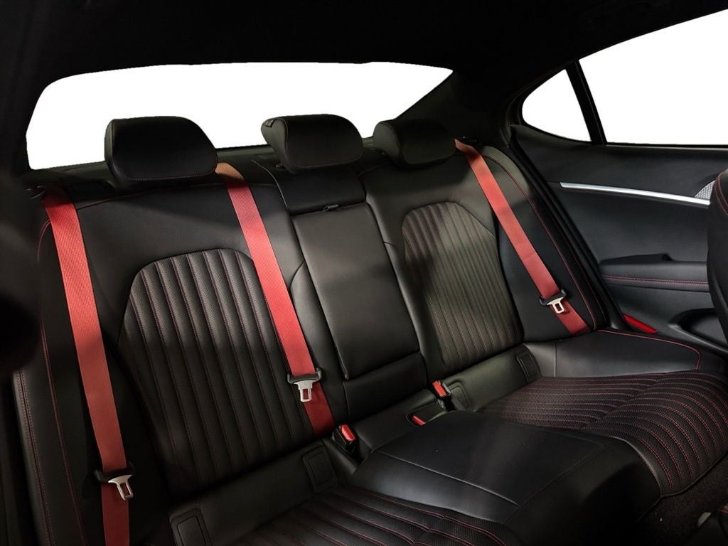 2023 Genesis G70 2.0T Sport Prestige