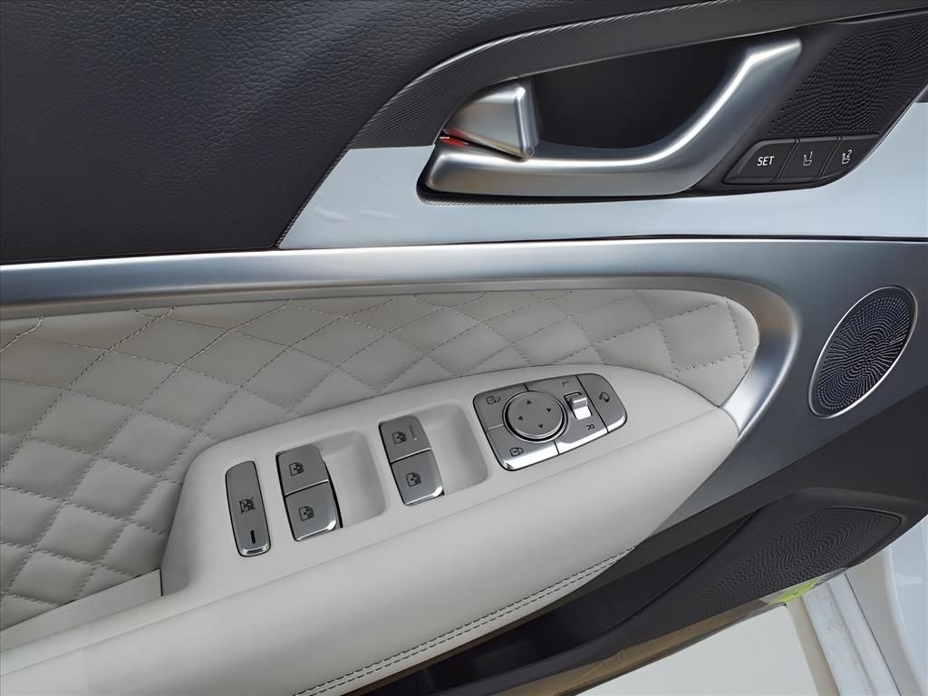 2025 Genesis G70 3.3T Sport Advanced