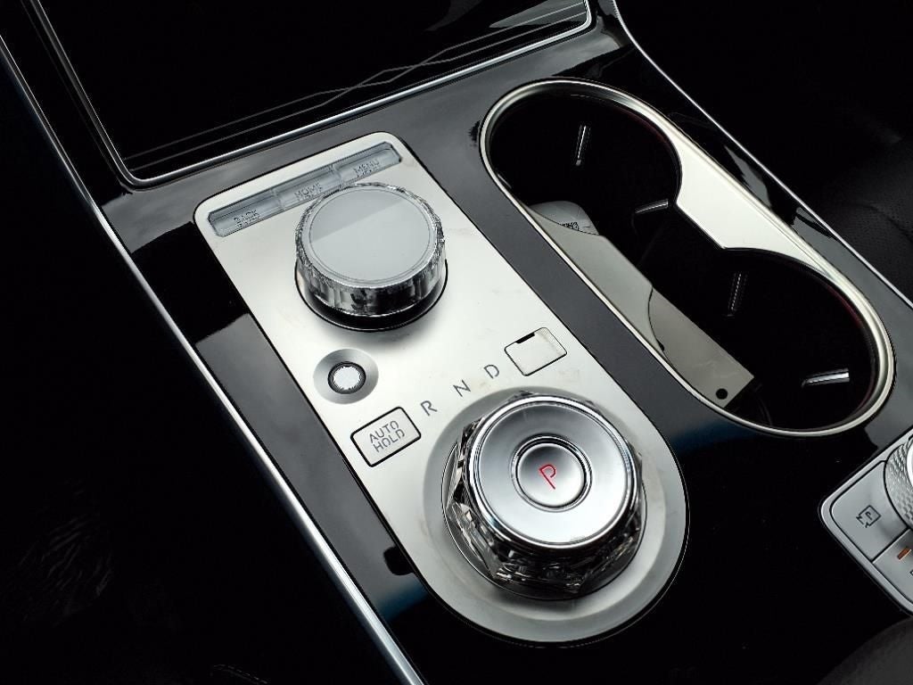 2025 Genesis GV80 2.5T