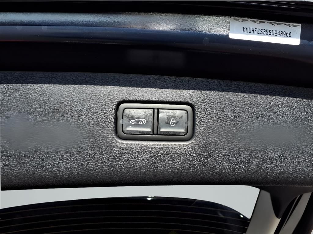 2025 Genesis GV80 2.5T