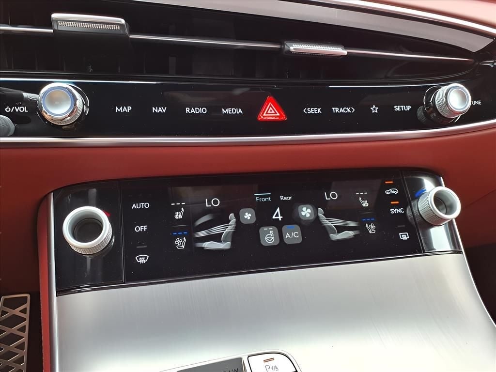 2026 Genesis GV70 3.5T Sport Advanced