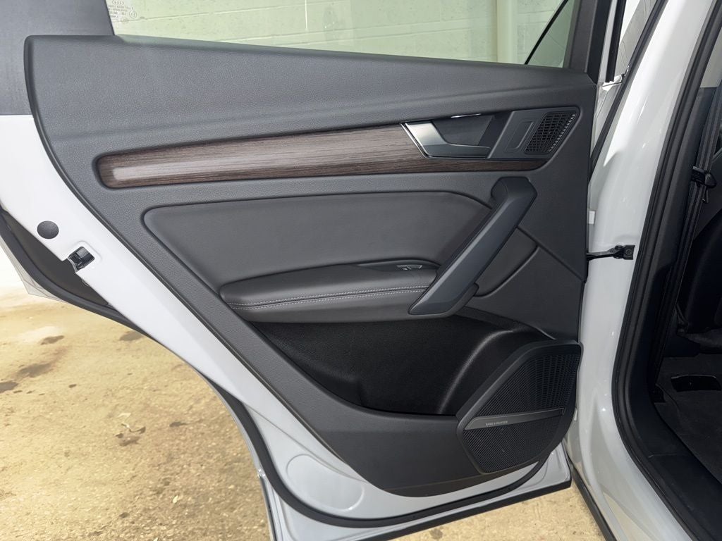 2022 Audi Q5 45 S line Premium Plus quattro