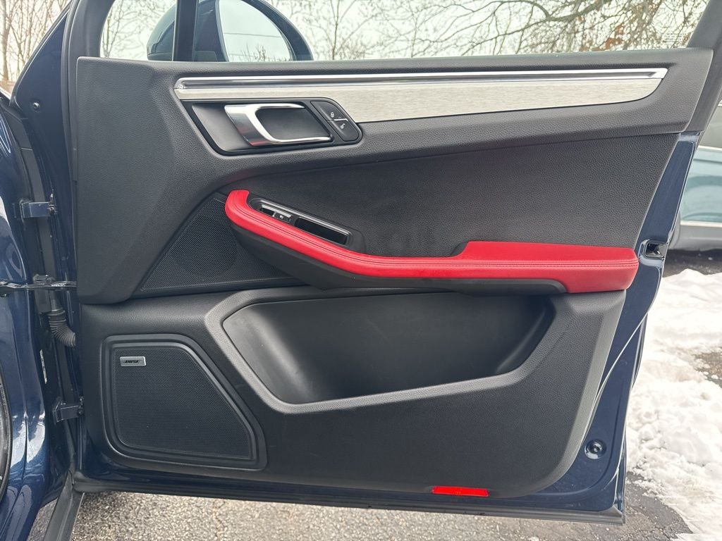 2015 Porsche Macan S