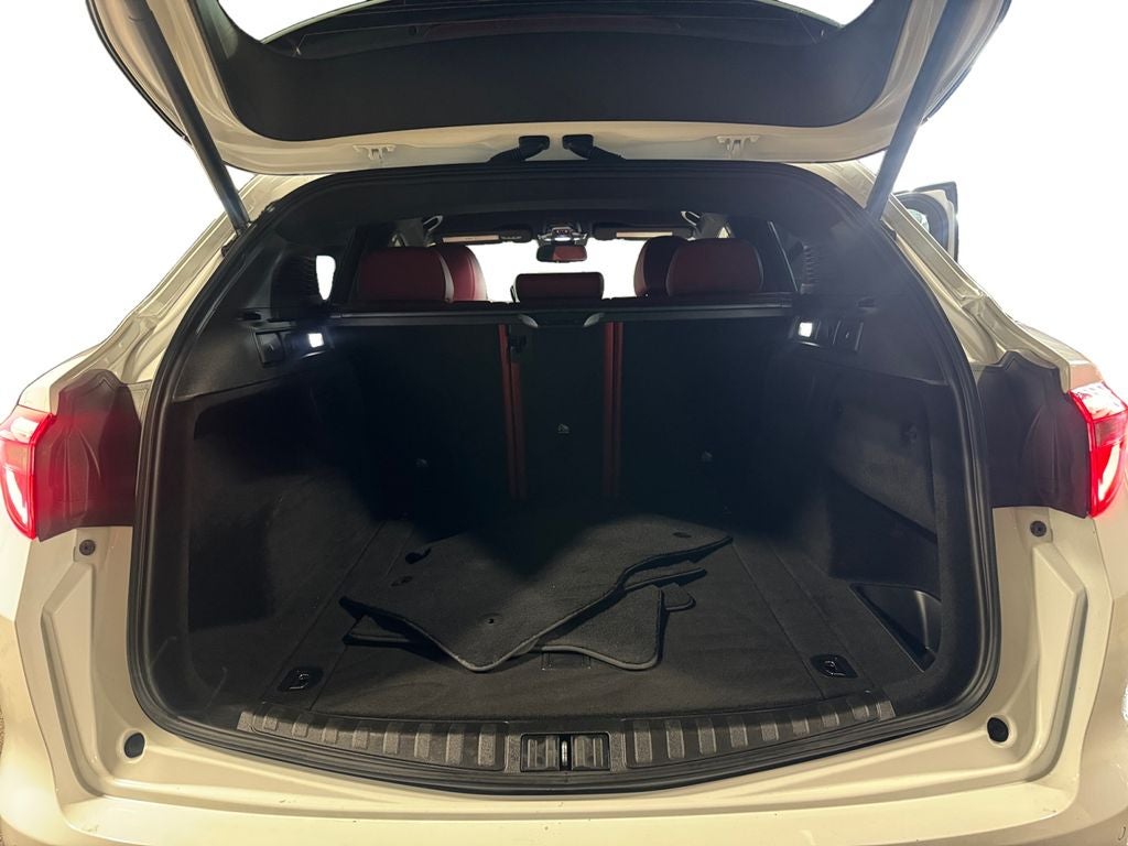 2023 Alfa Romeo Stelvio Sprint